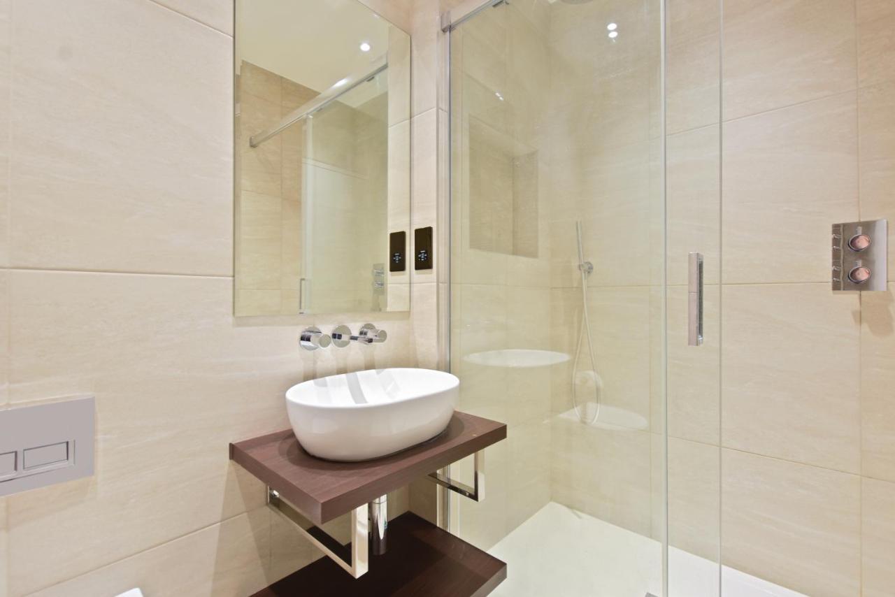 Vauxhall Bridge Road By Aeria Apartments Лондон Екстериор снимка